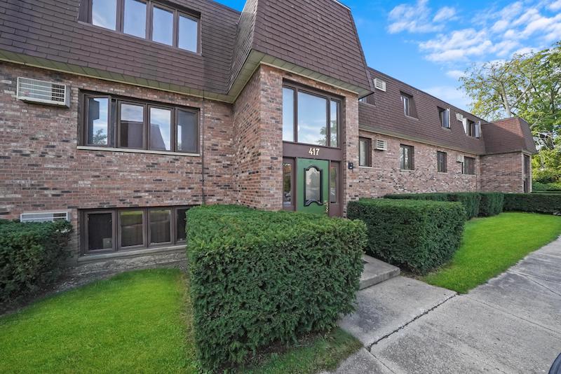 Marcus & Millichap arranges sale of 26unit Waukegan multifamily