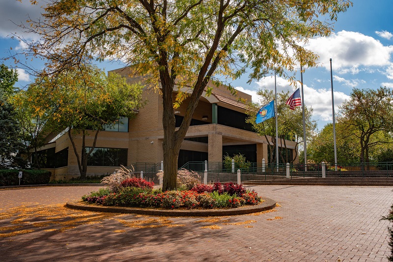 Coldwell Banker Commercial River Valley closes 10 million office sale