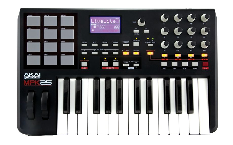 Akai MPK 25, 25key Keyboard Controller with MPC pads
