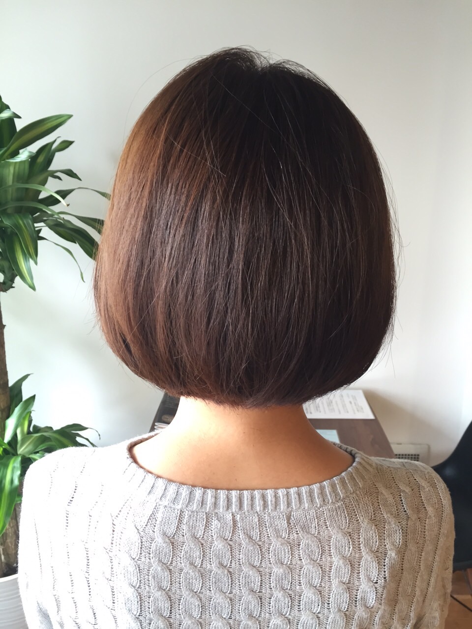 首回りすっきりボブ 戸田でヘッドスパと縮毛矯正が得意な美容室rela Emu リラ エミュー 戸田公園 蕨 武蔵浦和