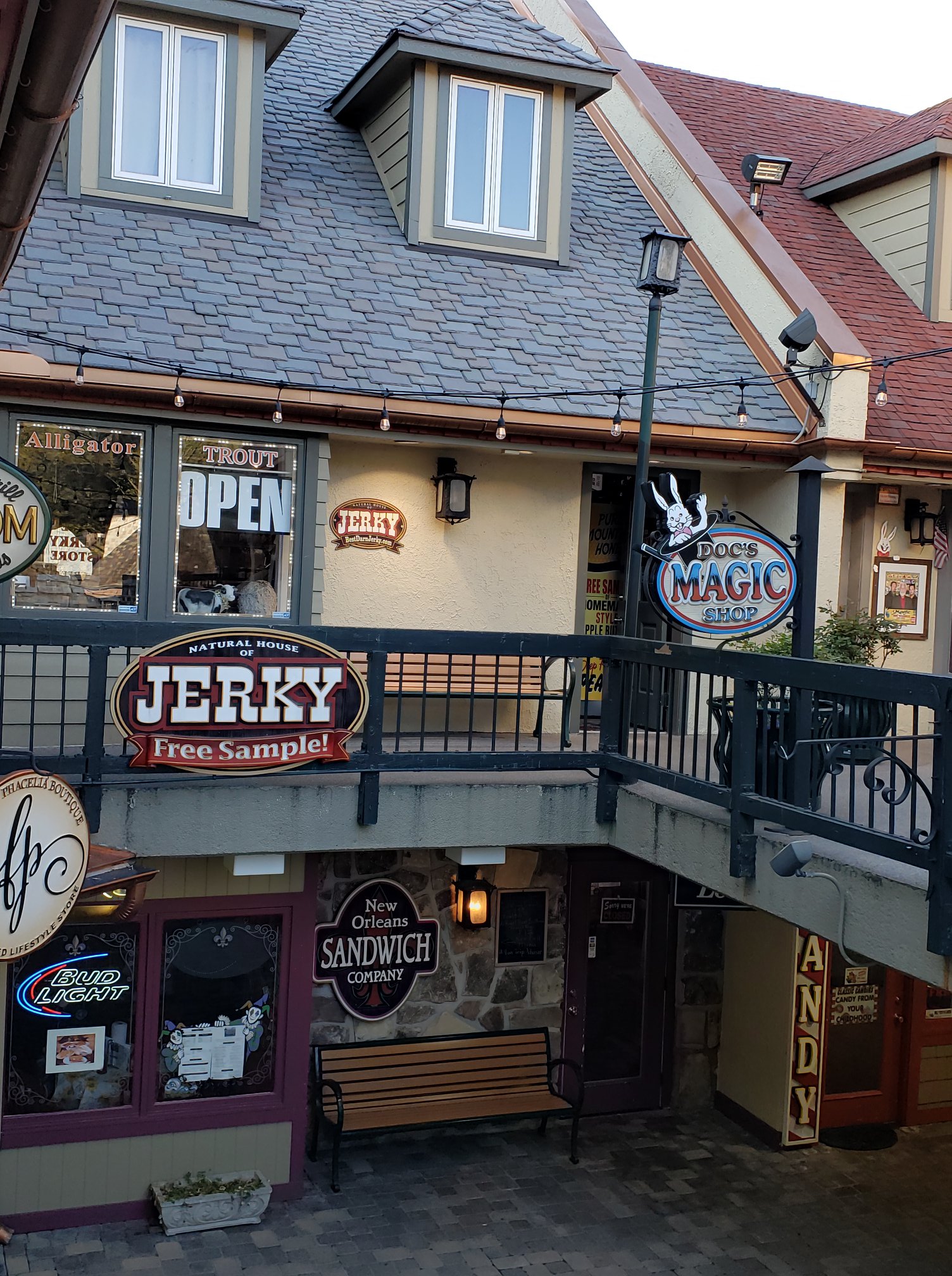 Natural House of Jerky Relax Gatlinburg