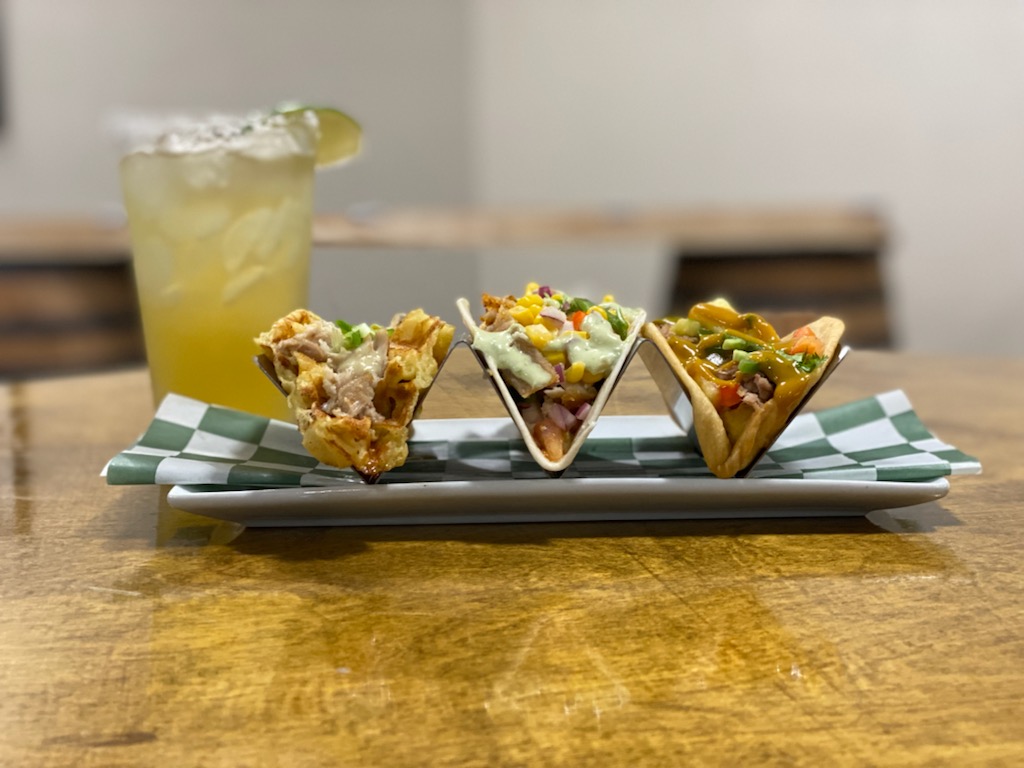 Pitchers Sports Bar Relax Williamsburg