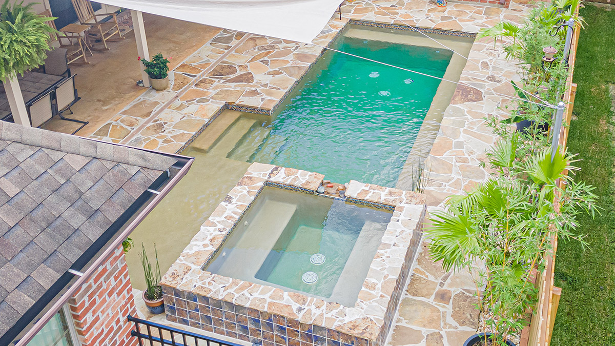 The Hightop Shows Luxury