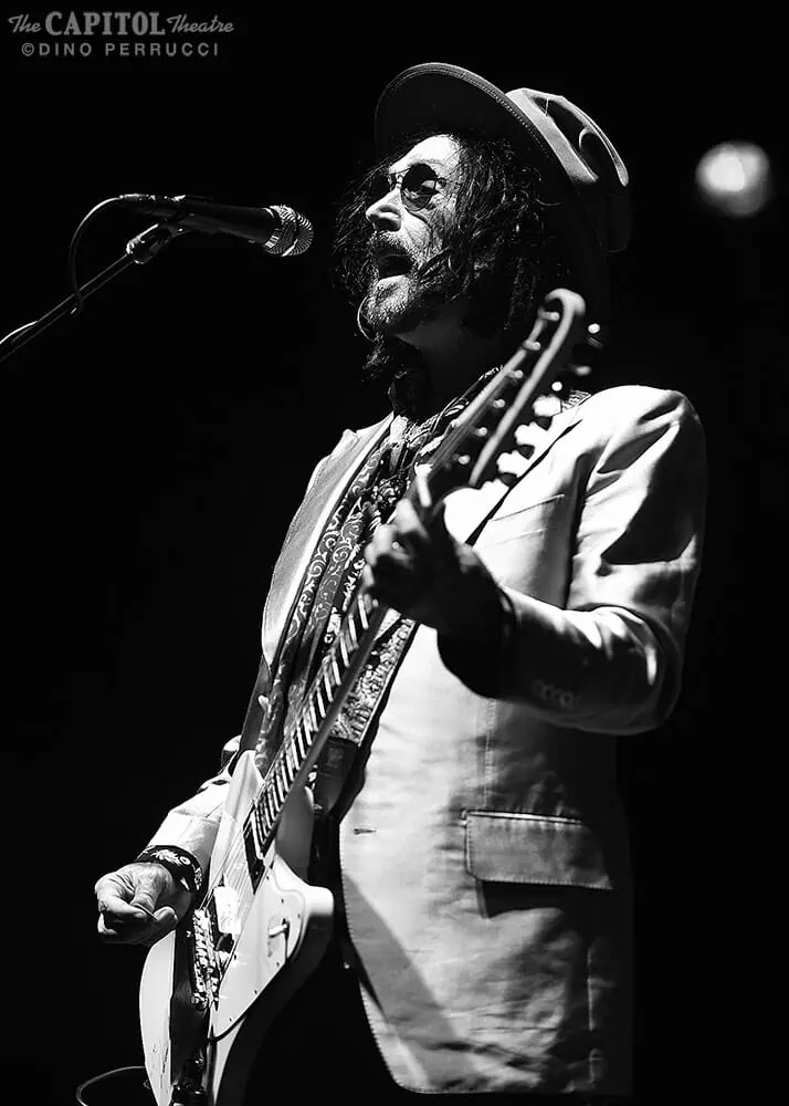 Tom Petty Guitarist Mike Campbell Announces Memoir