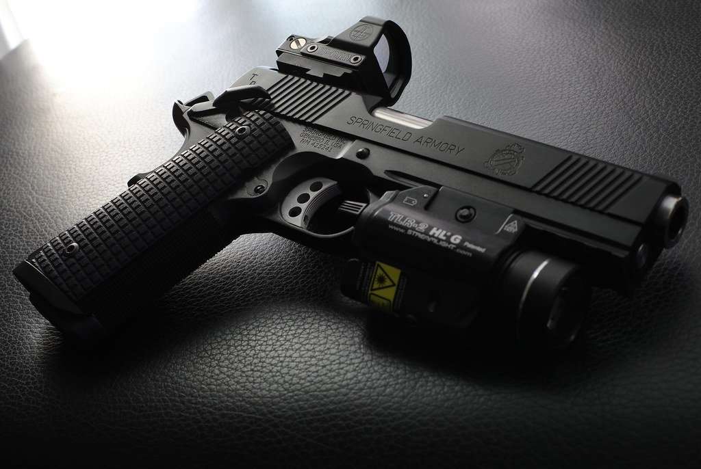 5 Best 1911 Red Dot Sights [2024 Review] Reload Your Gear