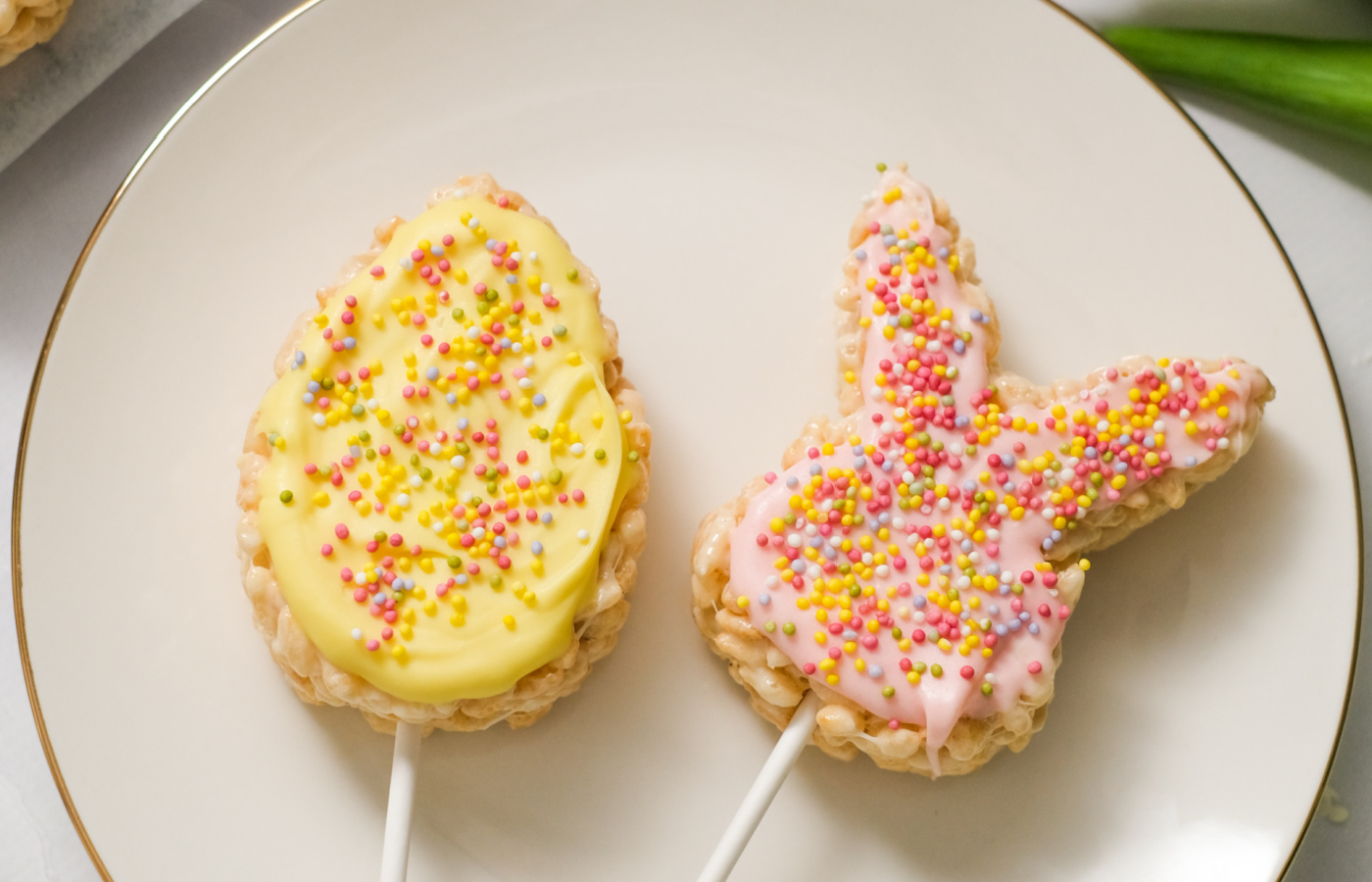 Easter Egg Rice Krispie Treats on a Stick - Reluctant Entertainer