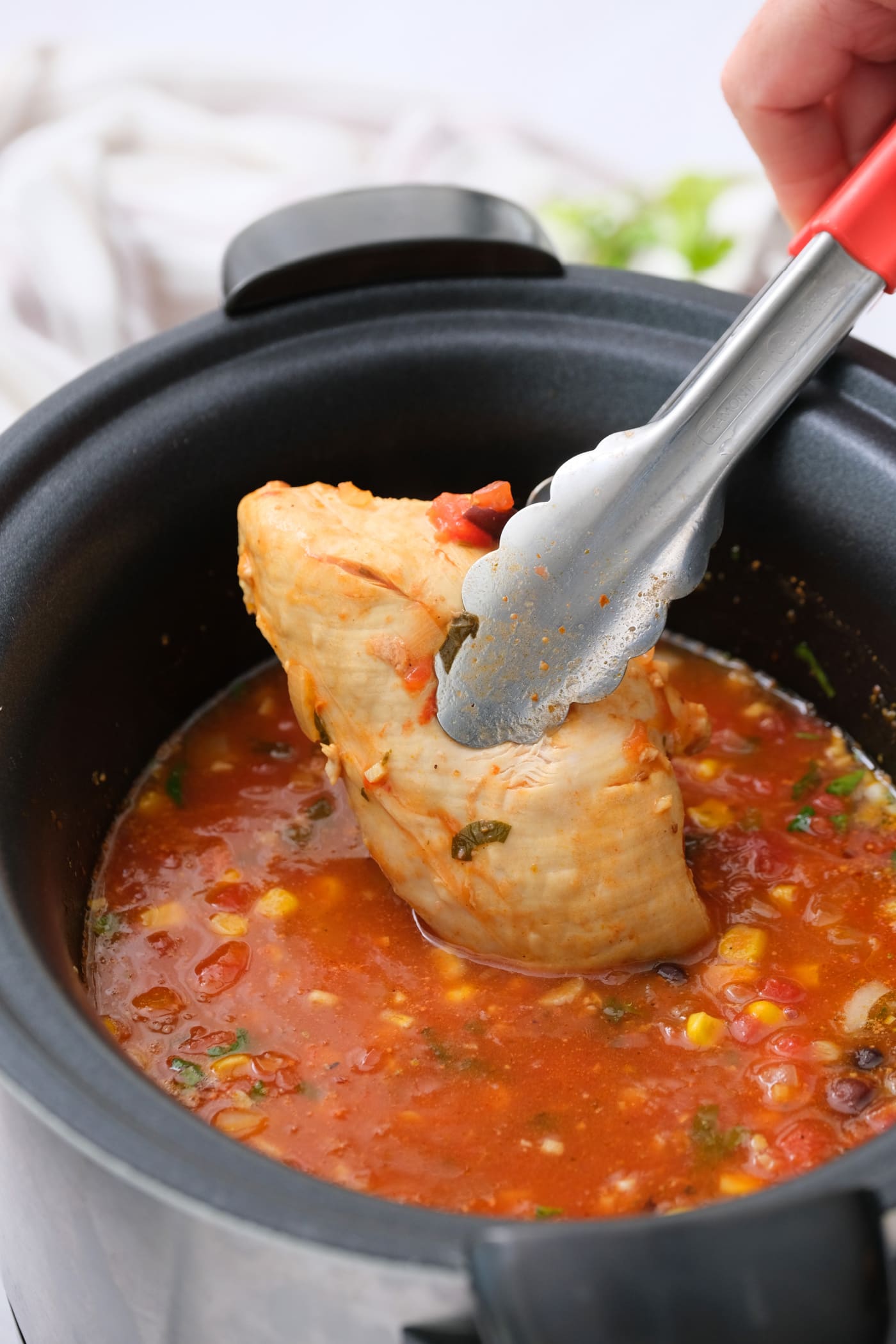 Slow Cooker Chicken Enchilada Soup Reluctant Entertainer