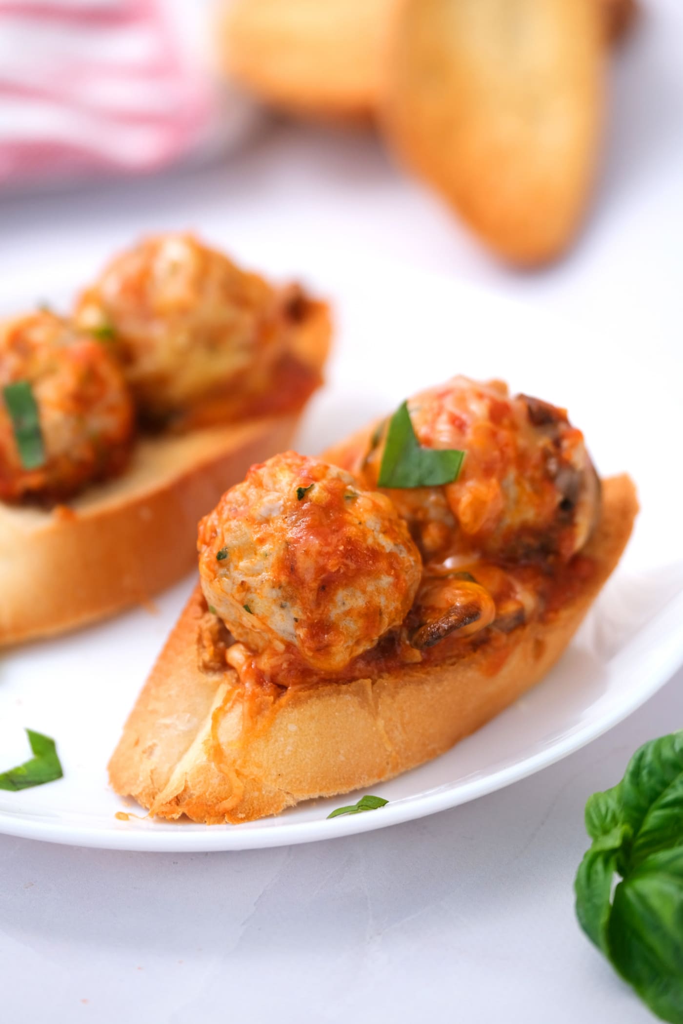 Skillet Cheesy Meatball Dip Reluctant Entertainer