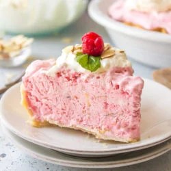 Oregon Raspberry Cloud Pie