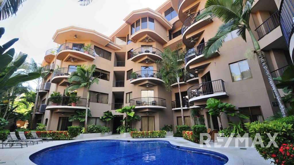Jaco Monaco 3 bedroom Condo RE/MAX Jaco Beach Costa Rica Real Estate