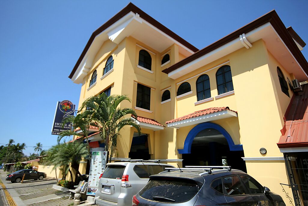 Downtown Jaco Beach Hotel for Sale 30 Meters from the SandREMAX Jaco
