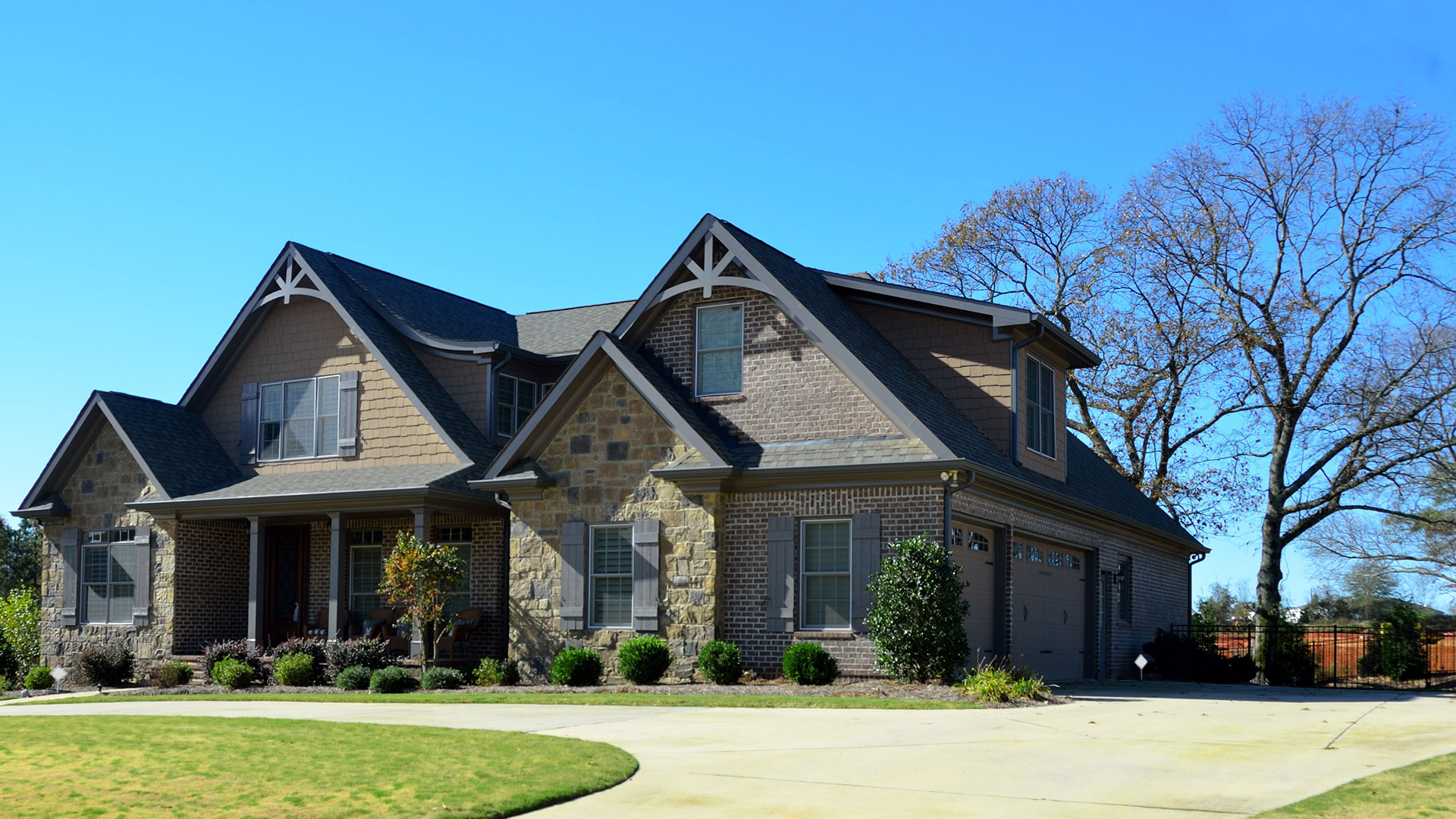 RE/MAX Performance Realty From the Ocean to the Mountains