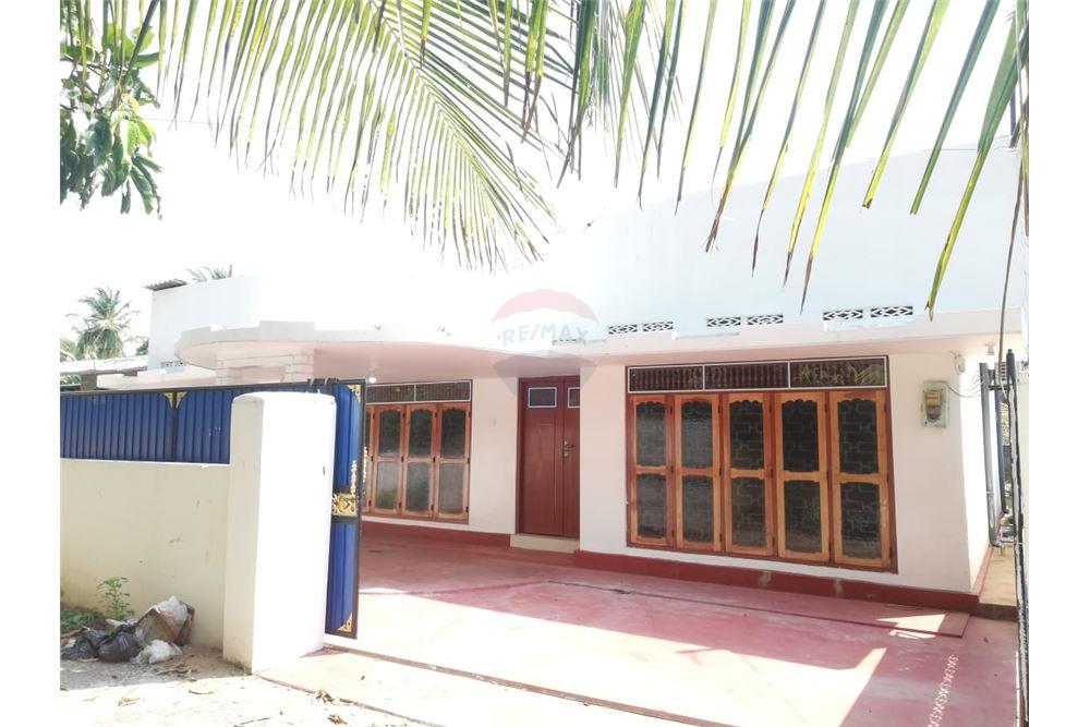 House for Sale in Sangiliyan Road, Jaffna Re/Max North Realty Jaffna Real estate, Re/Max