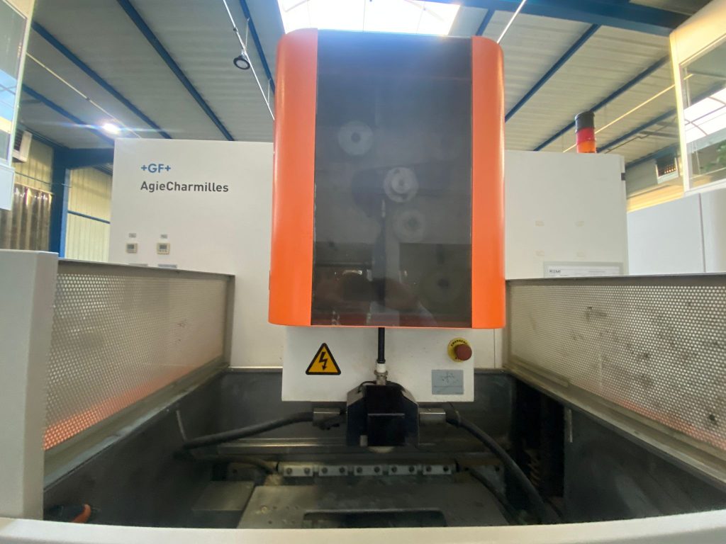 AGIECHARMILLES +GF+ CUT20P 2010 Wire cutting EDM machine REMIswiss