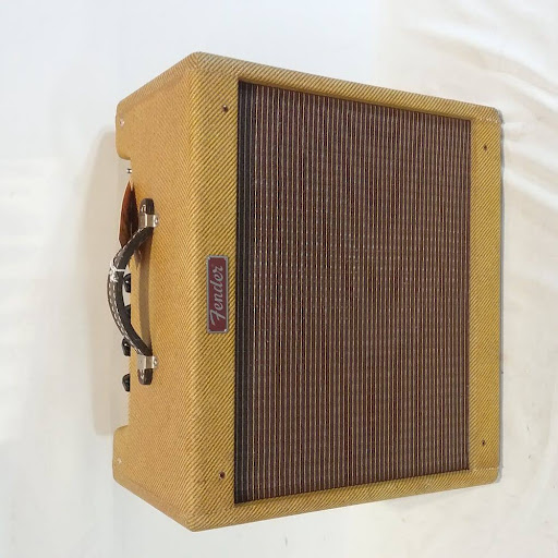 Best Guitar Amp For Blues (2024 Update) Remix Mag