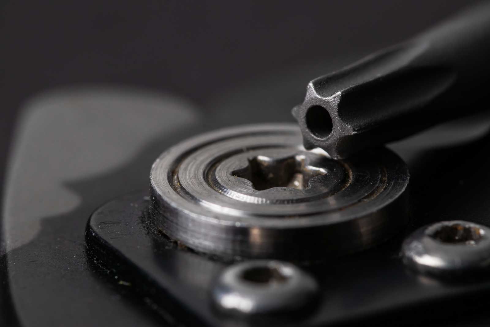 How to Remove Hex Screws Without a Hex Screwdriver Guide)