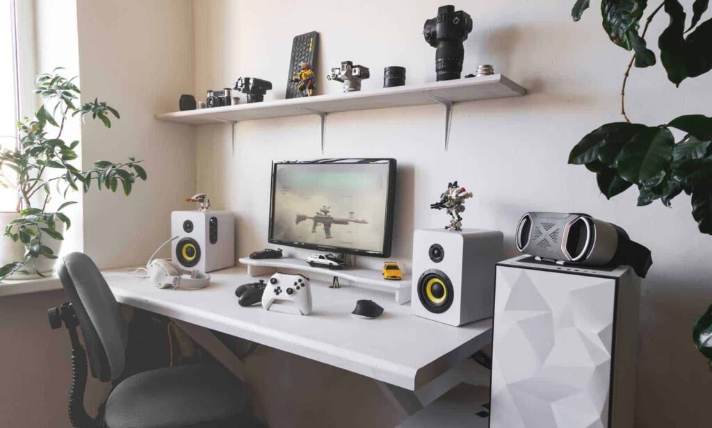 The Small Bedroom Gaming Room The Complete Guide (With 31+Examples)