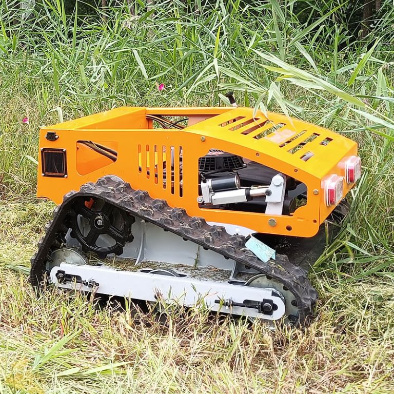 Crawler Remote Controlled Brush Mower (VTC55075) Remote Control
