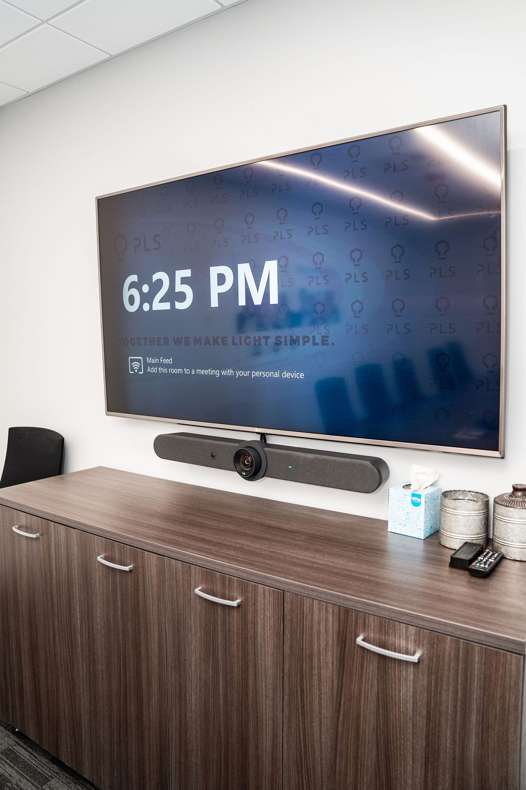 Case Study Pacific Lighting Systems Remotely Close Remote