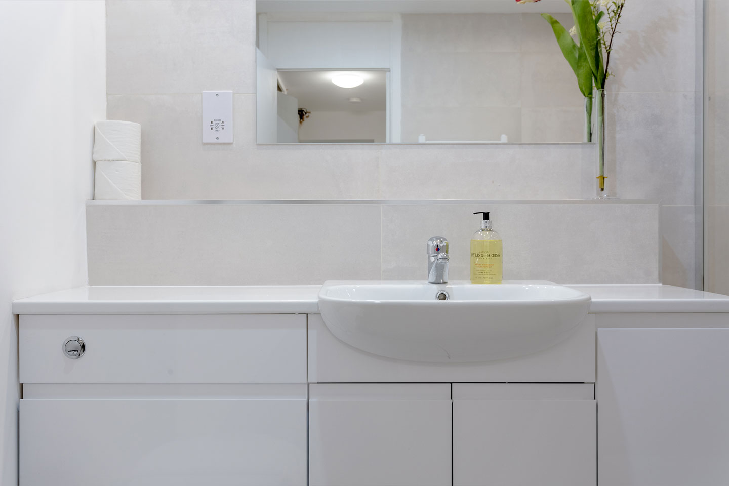 Consort House, Queensway, London Remotlys