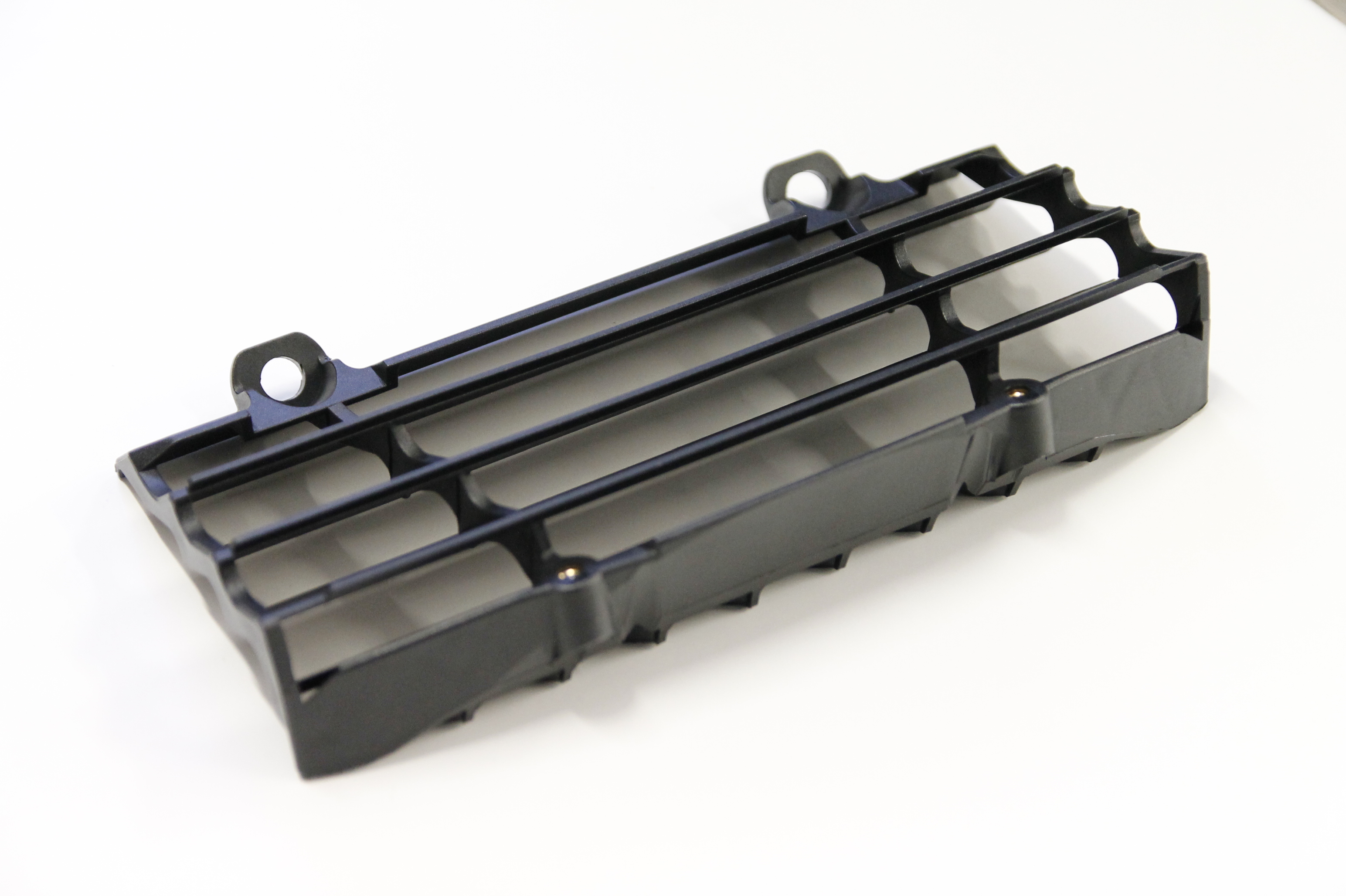 Radiator protector Verkkokauppa Muoviosat RE Motors