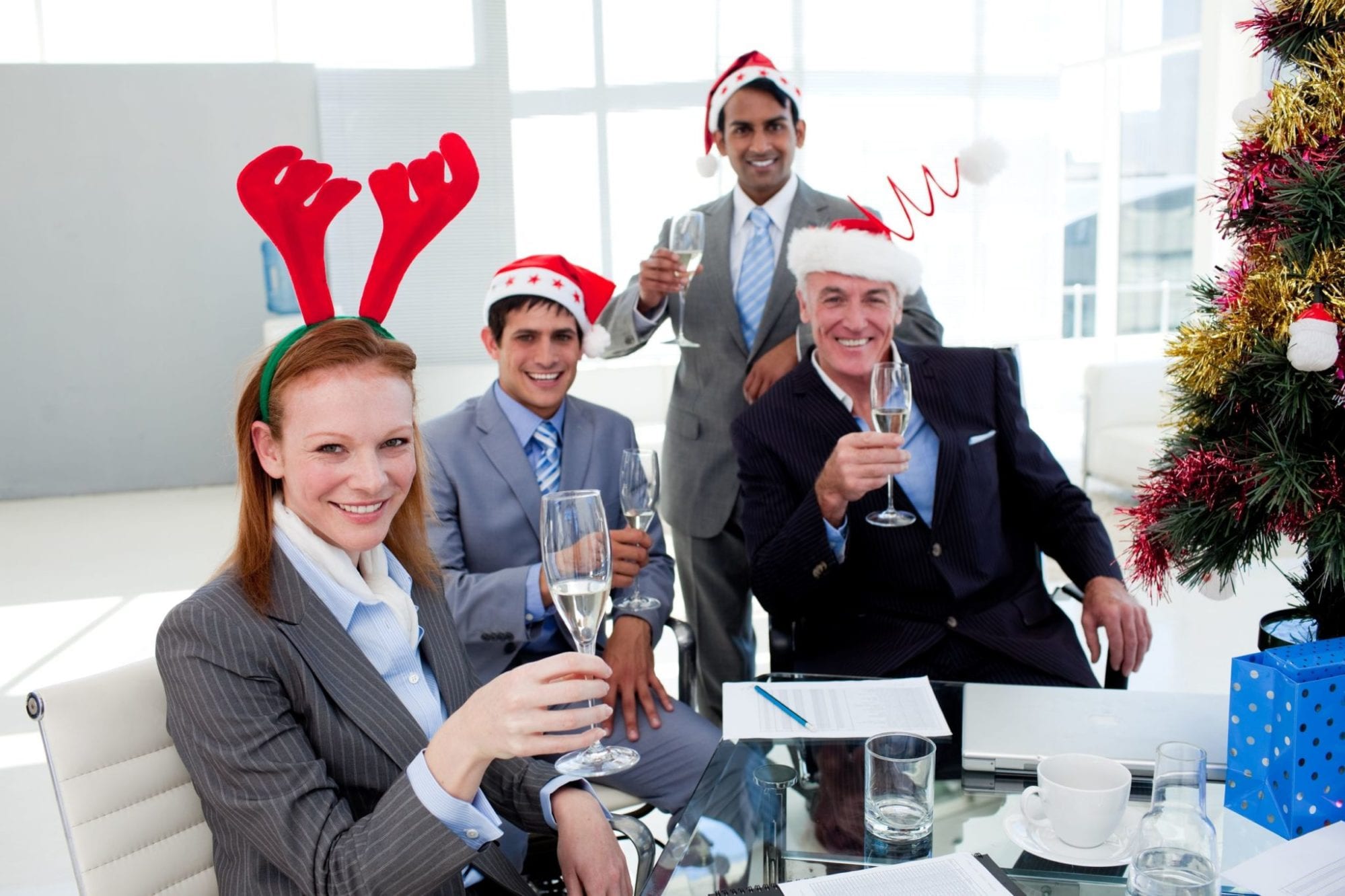 6 Tips to Make Your Corporate Holiday Party Fun and BudgetFriendly