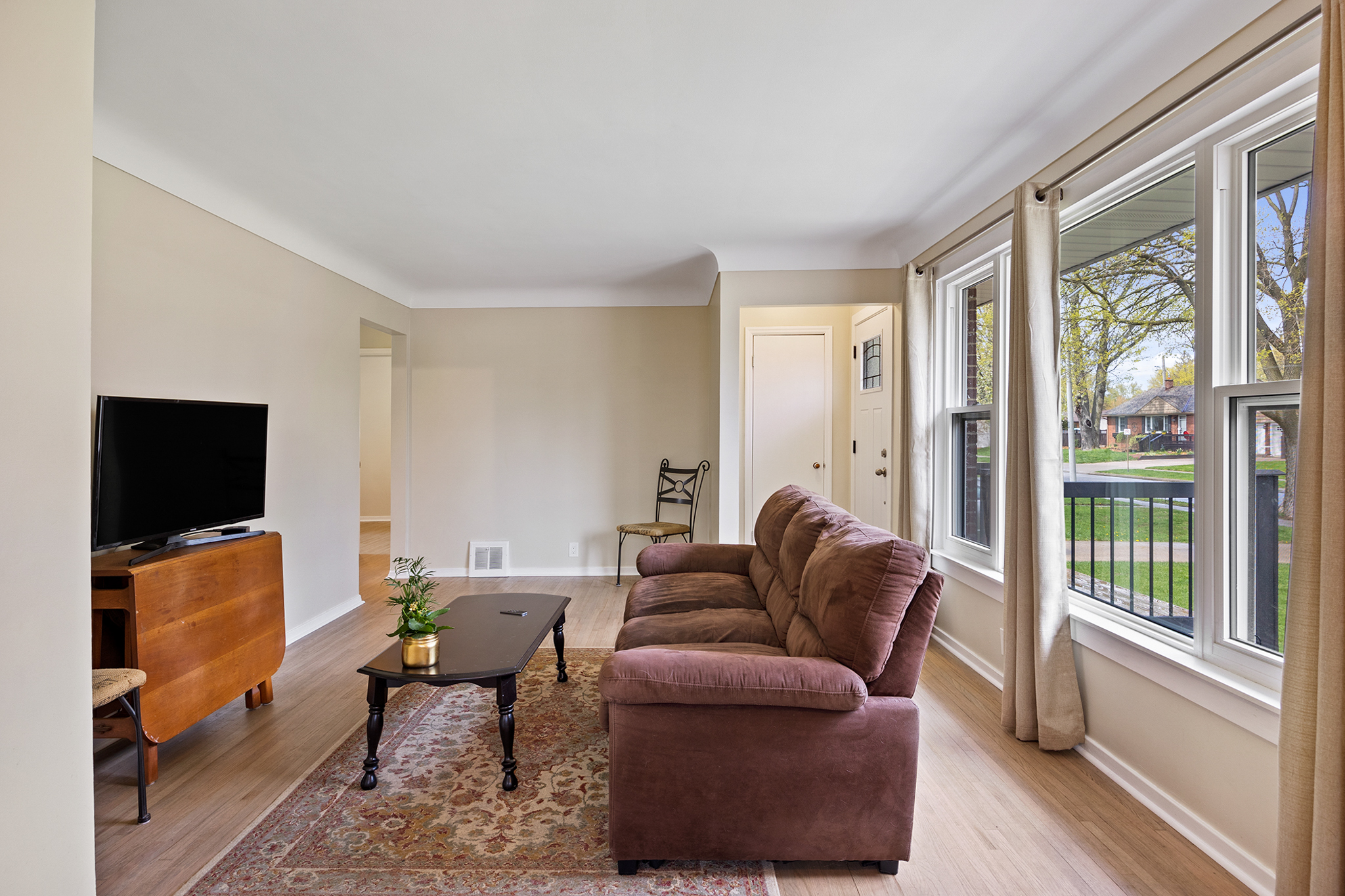 941 Belleperche, Windsor RenCen