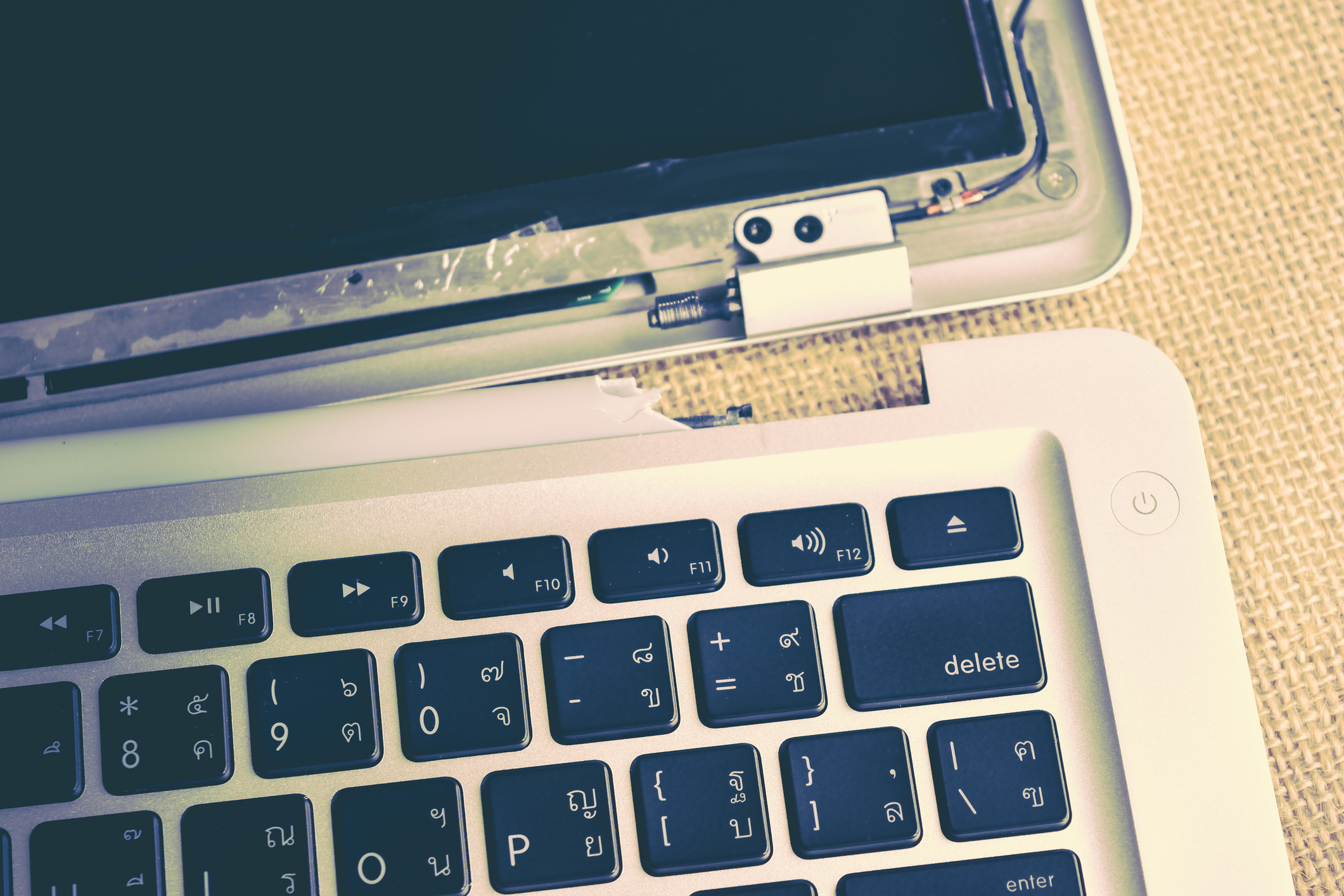 broken computer screen repair and laptop maintenance, Apple MacBook AIR