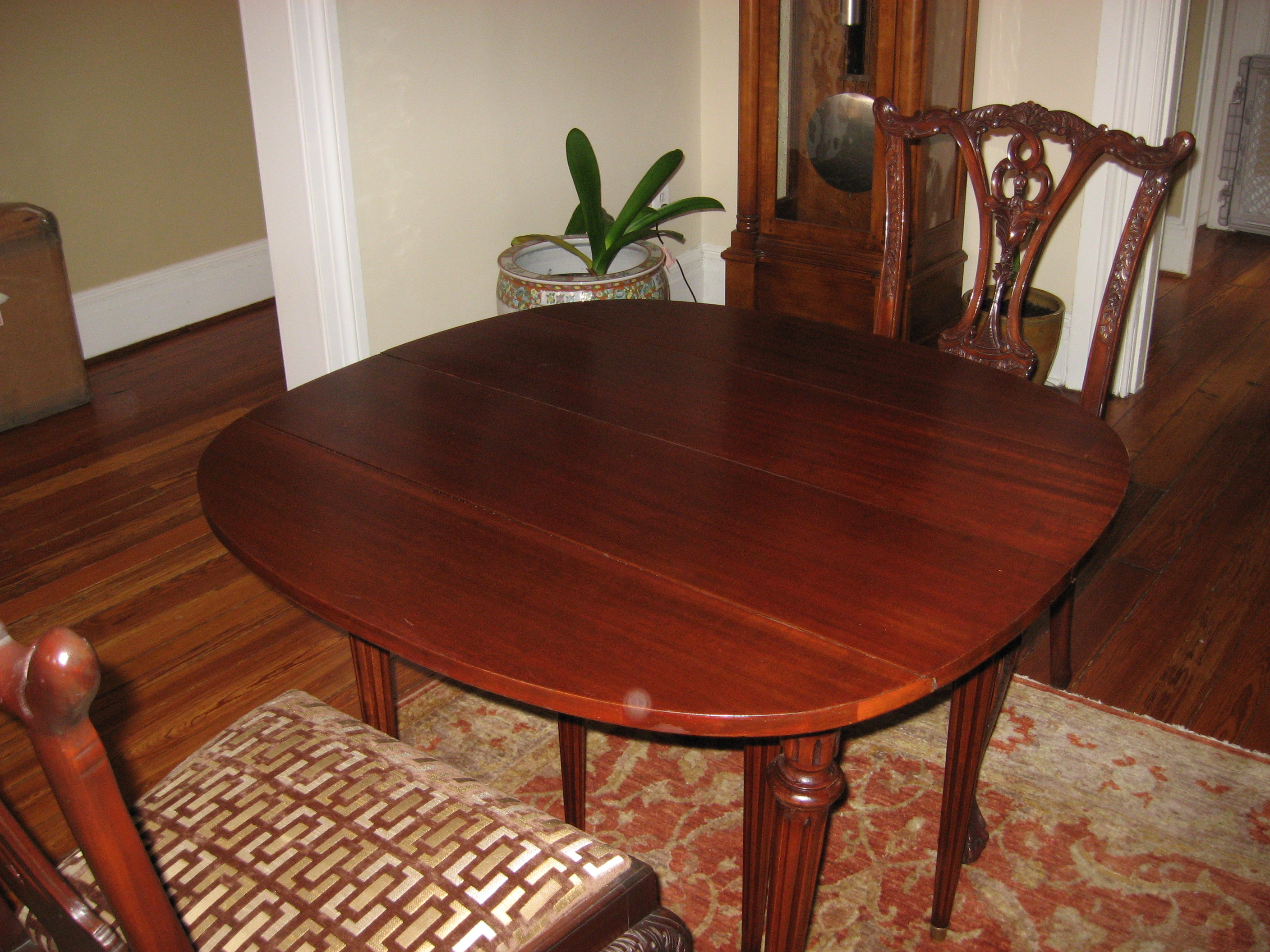 Furniture Refinishing and Repair ReNewIt Services