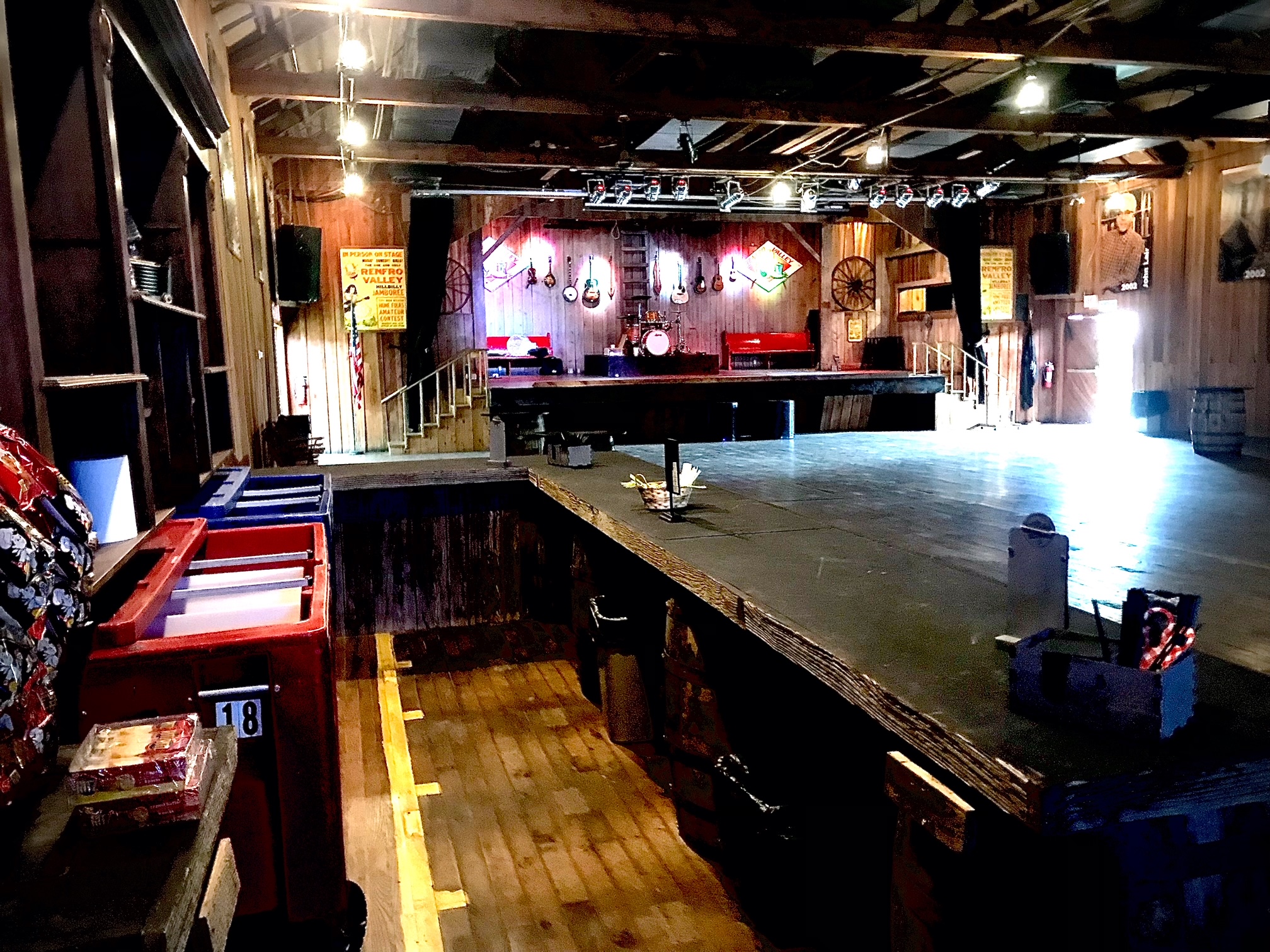 The OBT Renfro Valley Entertainment Center