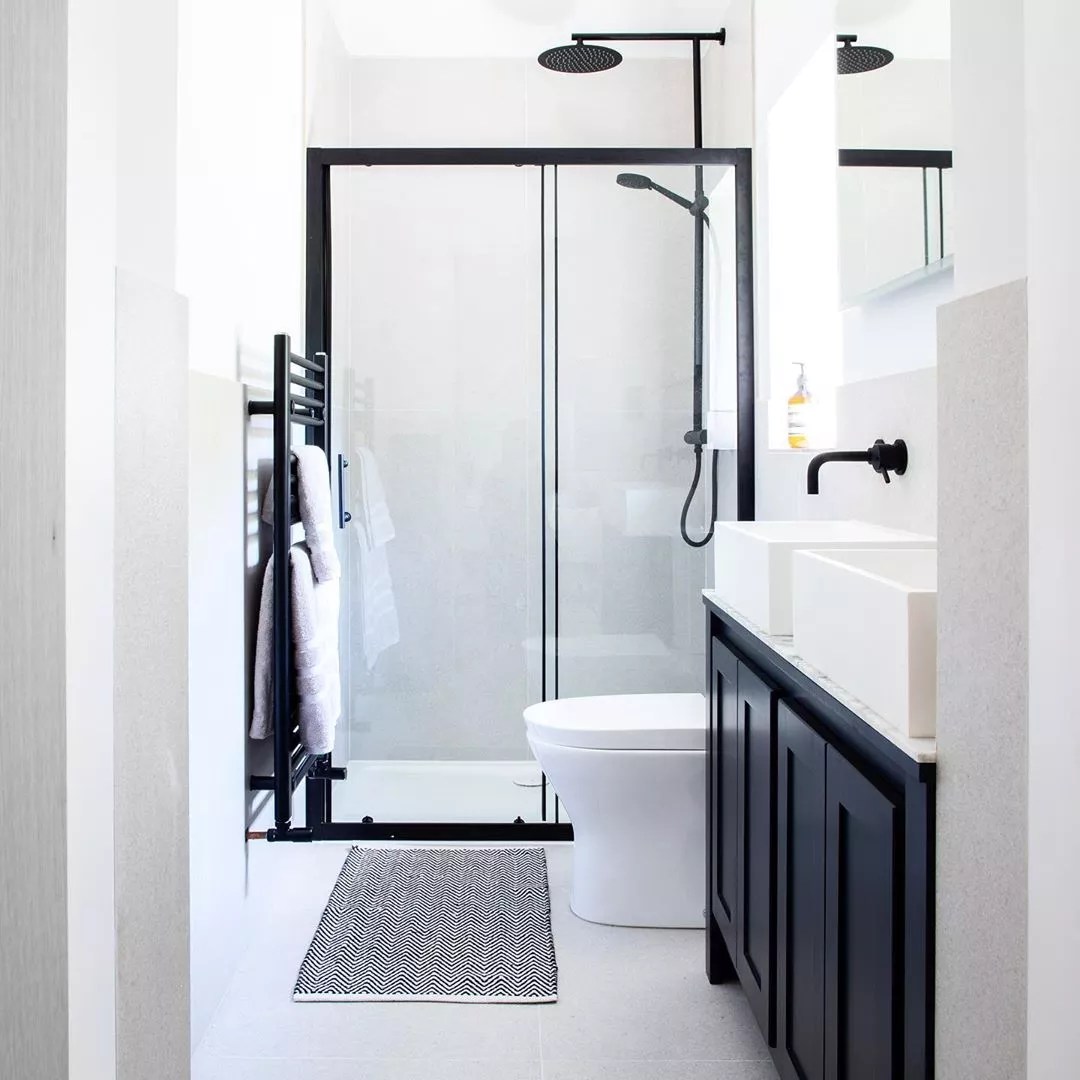 Small Narrow Bathroom Ideas