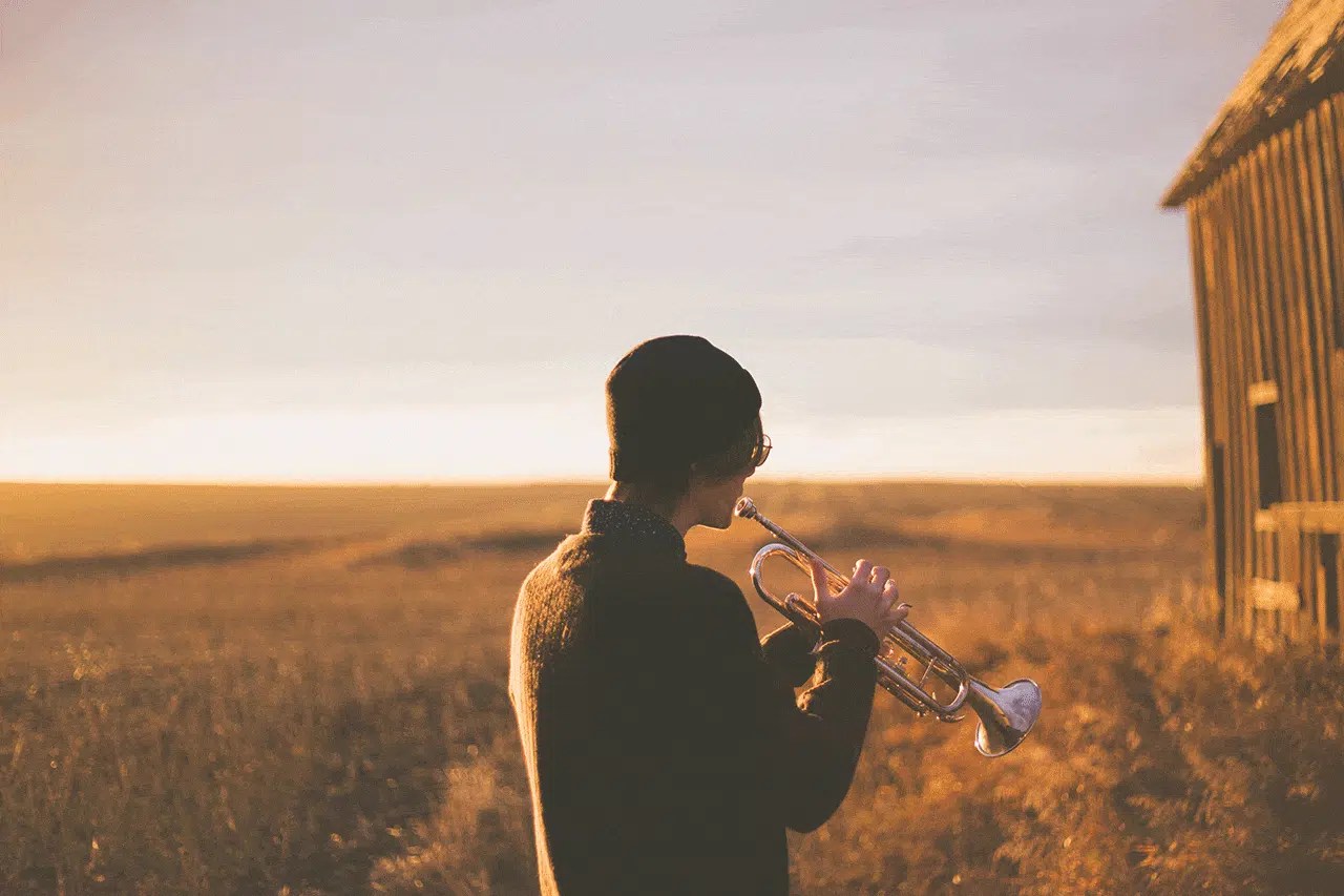 Do You Sound Like a Sounding Brass Or a Tinkling Cymbal? Renner