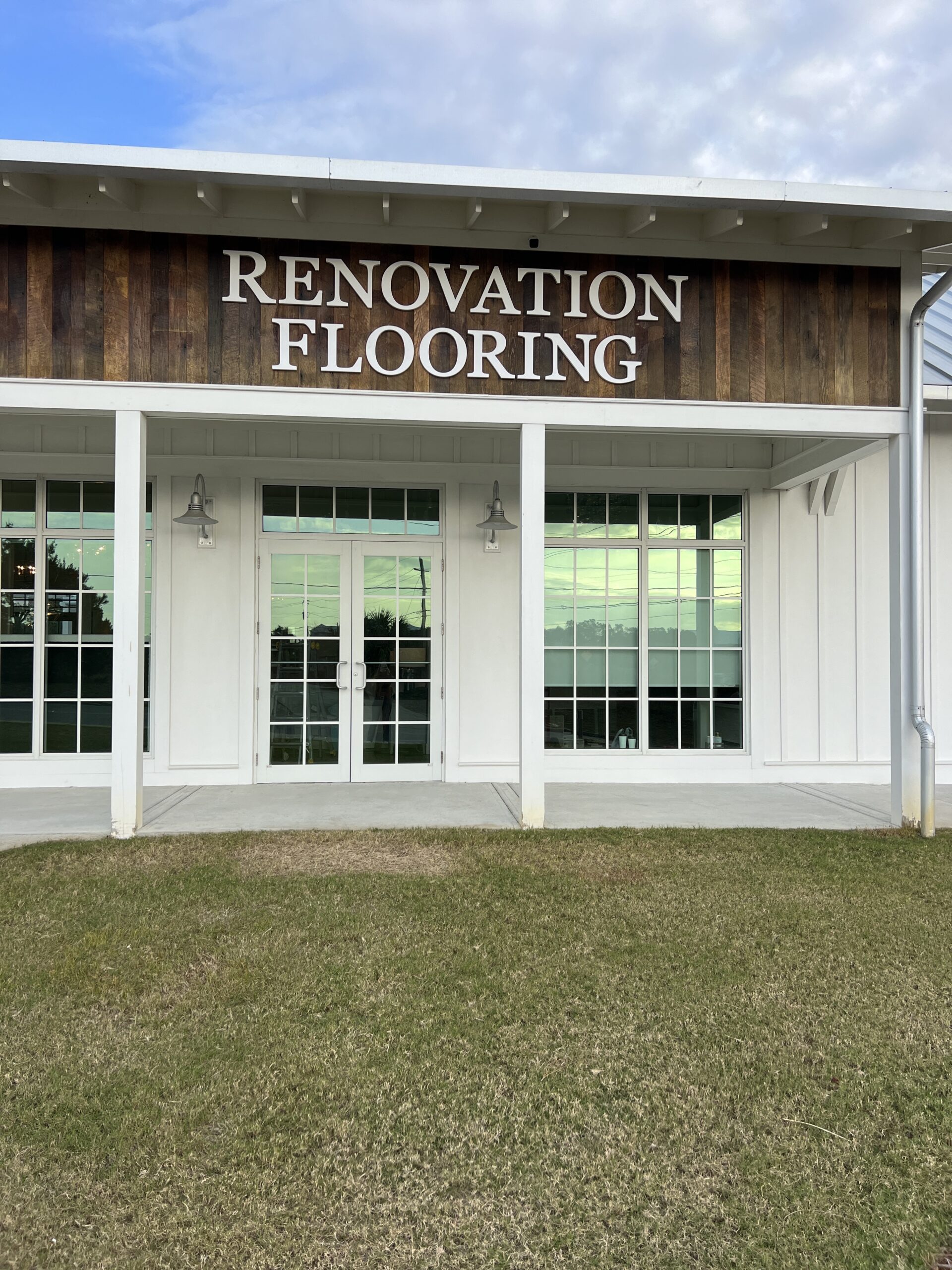 Renovation Flooring Opens New Inlet Beach Showroom January 2024