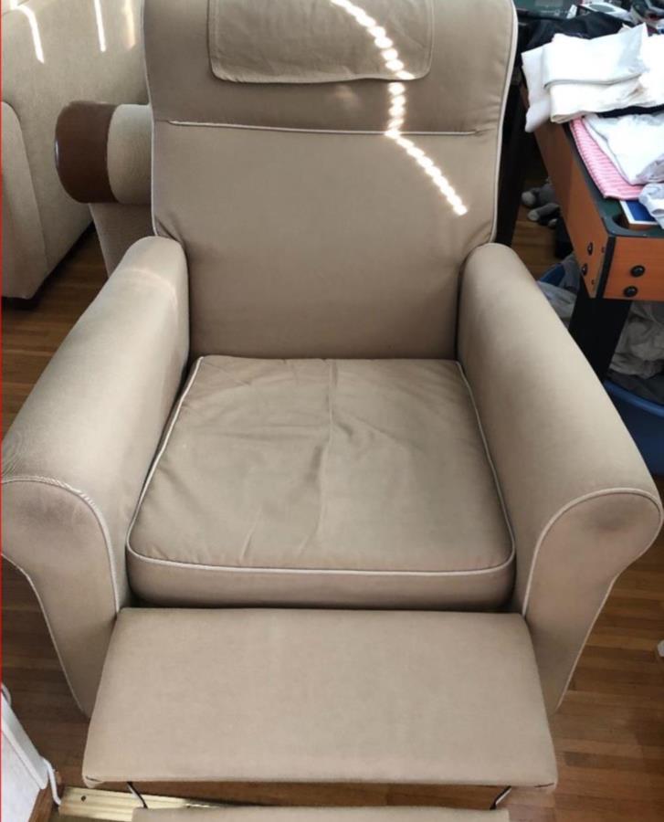 Fåtölj Handikappanpassad Fåtölj fällbar bortskänkes Stockholm