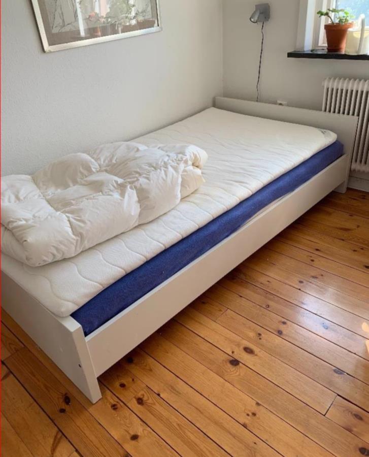 säng 110 Säng 110 Bortskänkes | Stockholm