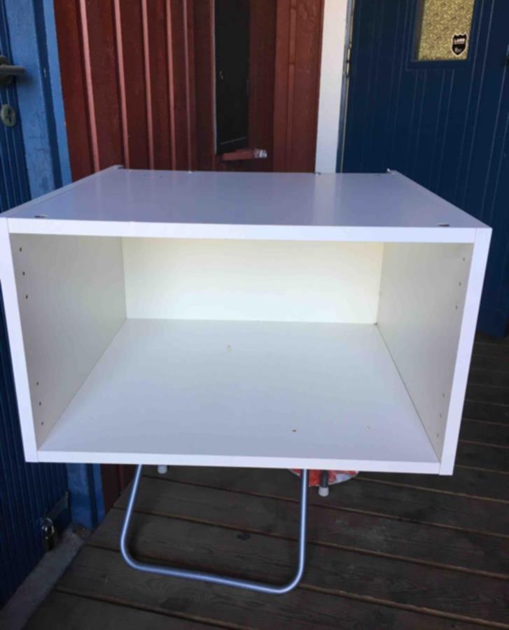 Vattensäkra Köksskåp Överskåp (köksskåp) bortskänkes Stockholm