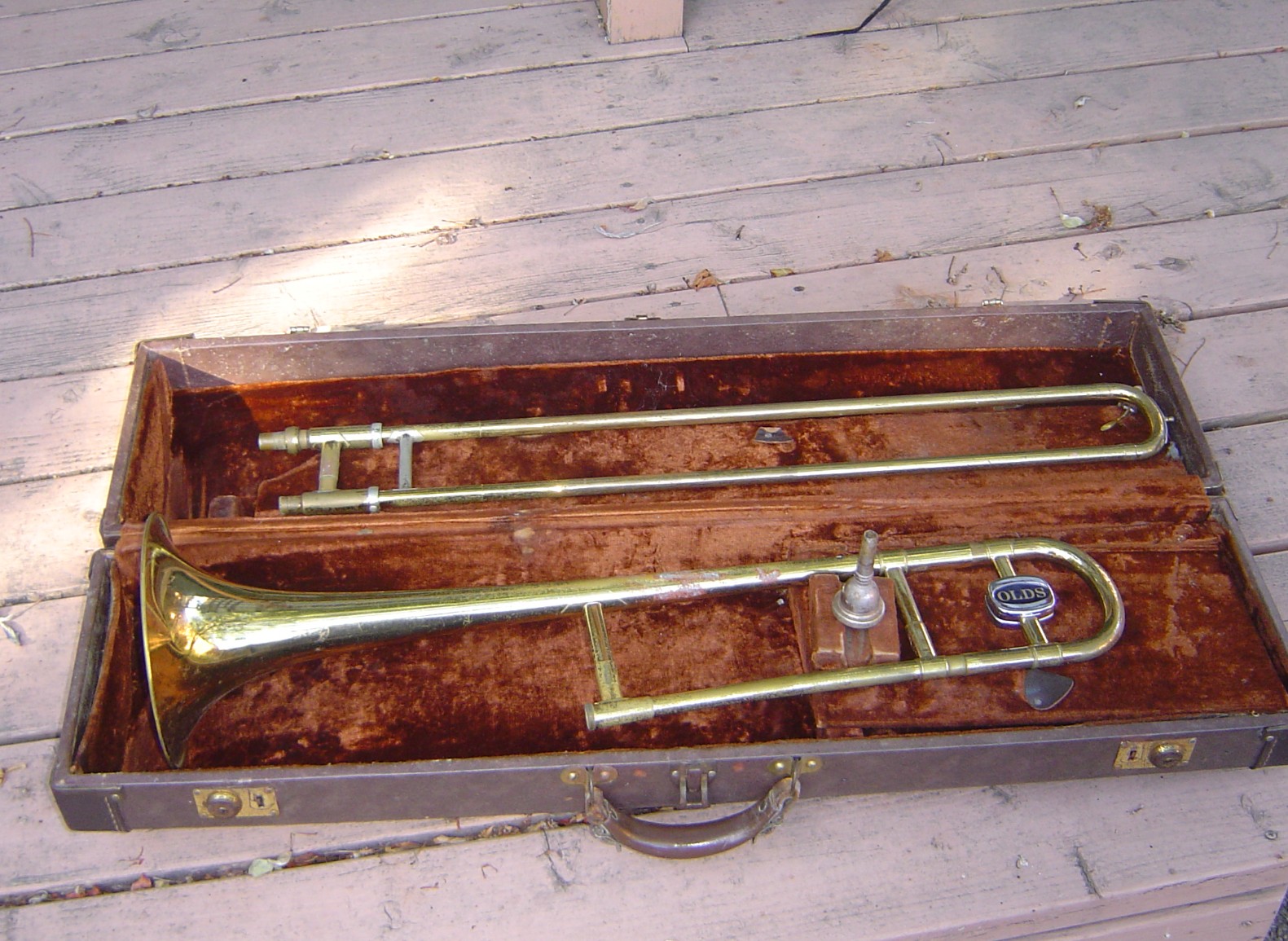 FREE SHIP Vintage Olds brass ambassador trombone instrument with