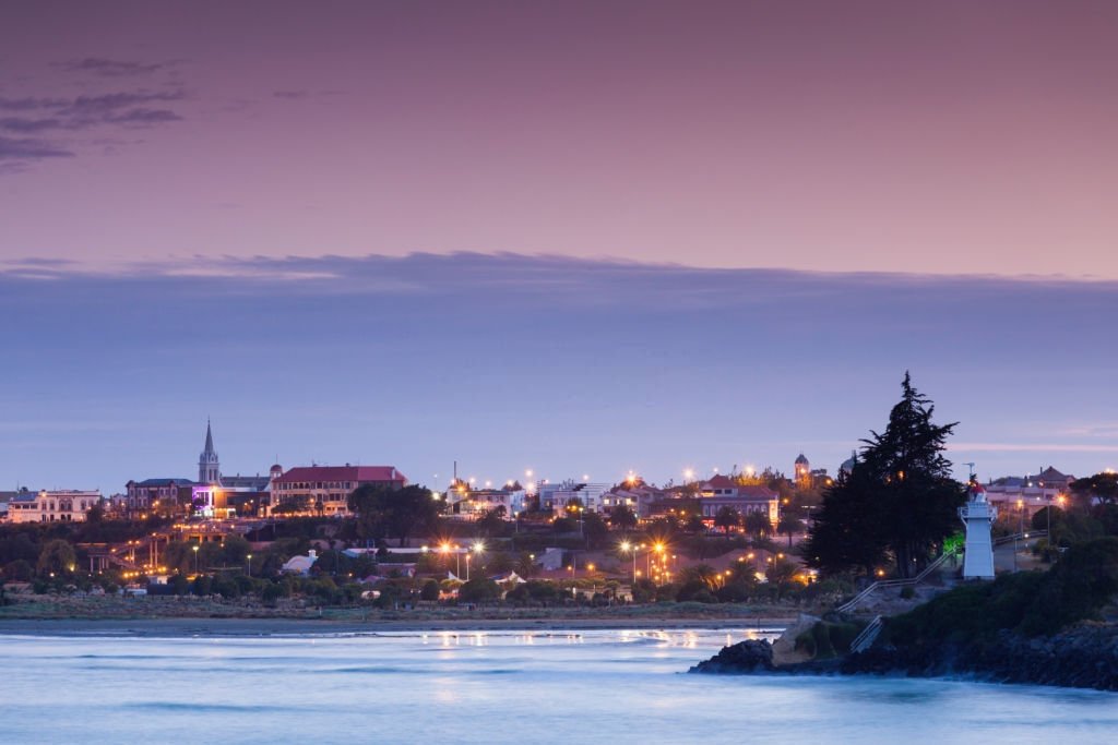 Timaru Bus Hire Coach and Minibus Hire Rentabus.co.nz