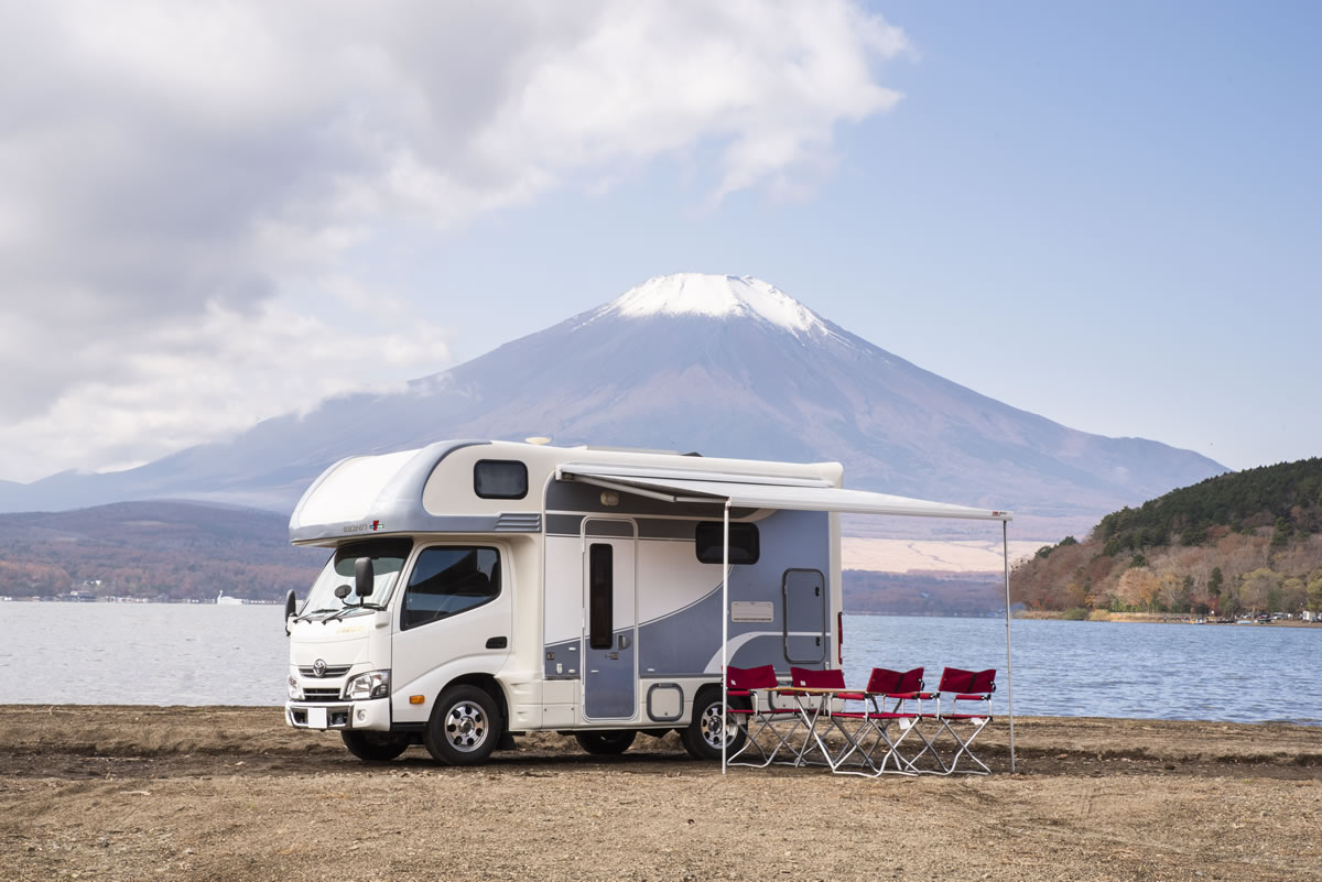 山梨県南都留郡のEVOLUTION CAR SERVICE（エボリューションカーサービス） キャンピングカーはレンタルキャンピングカーネット
