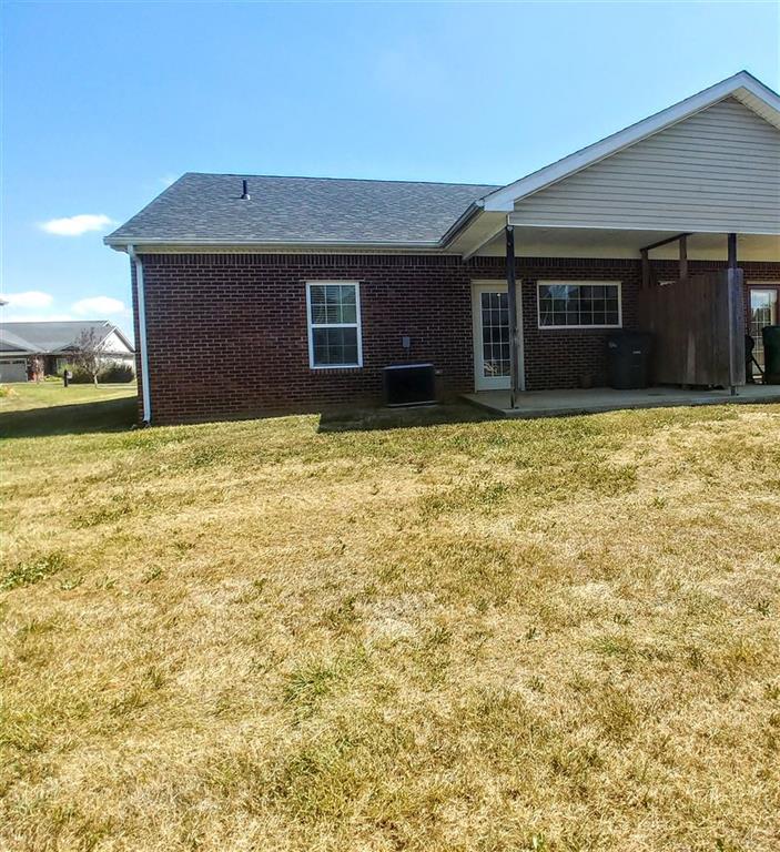 512 B Lincoln Ave. Elizabethtown Rental Property RE/MAX Rental