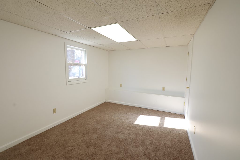 812 B State Street Radcliff Rental Property RE/MAX Rental Groups