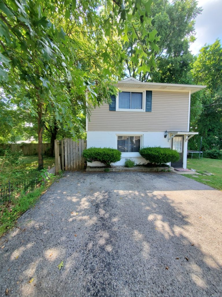 313 1/2 High Street Elizabethtown Rental Property RE/MAX Rental