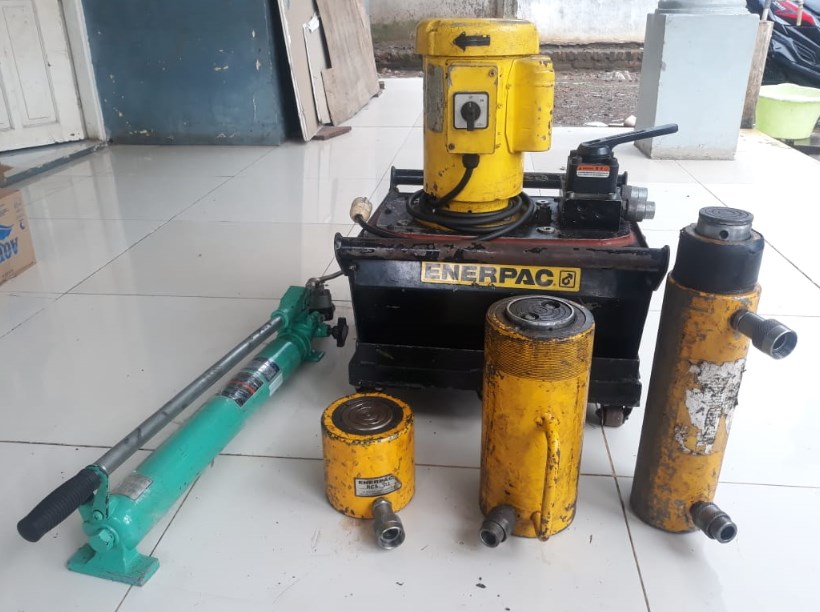 Sewa Jack Hydraulic Enerpac 10 ton 30 ton 50 ton 100 ton 200 ton
