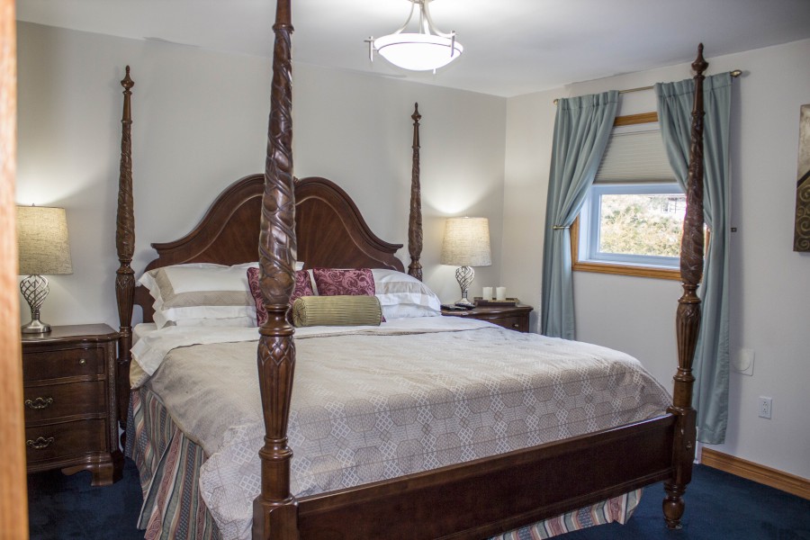 Ontario Cottage Rental, Crowe Lake near Marmora