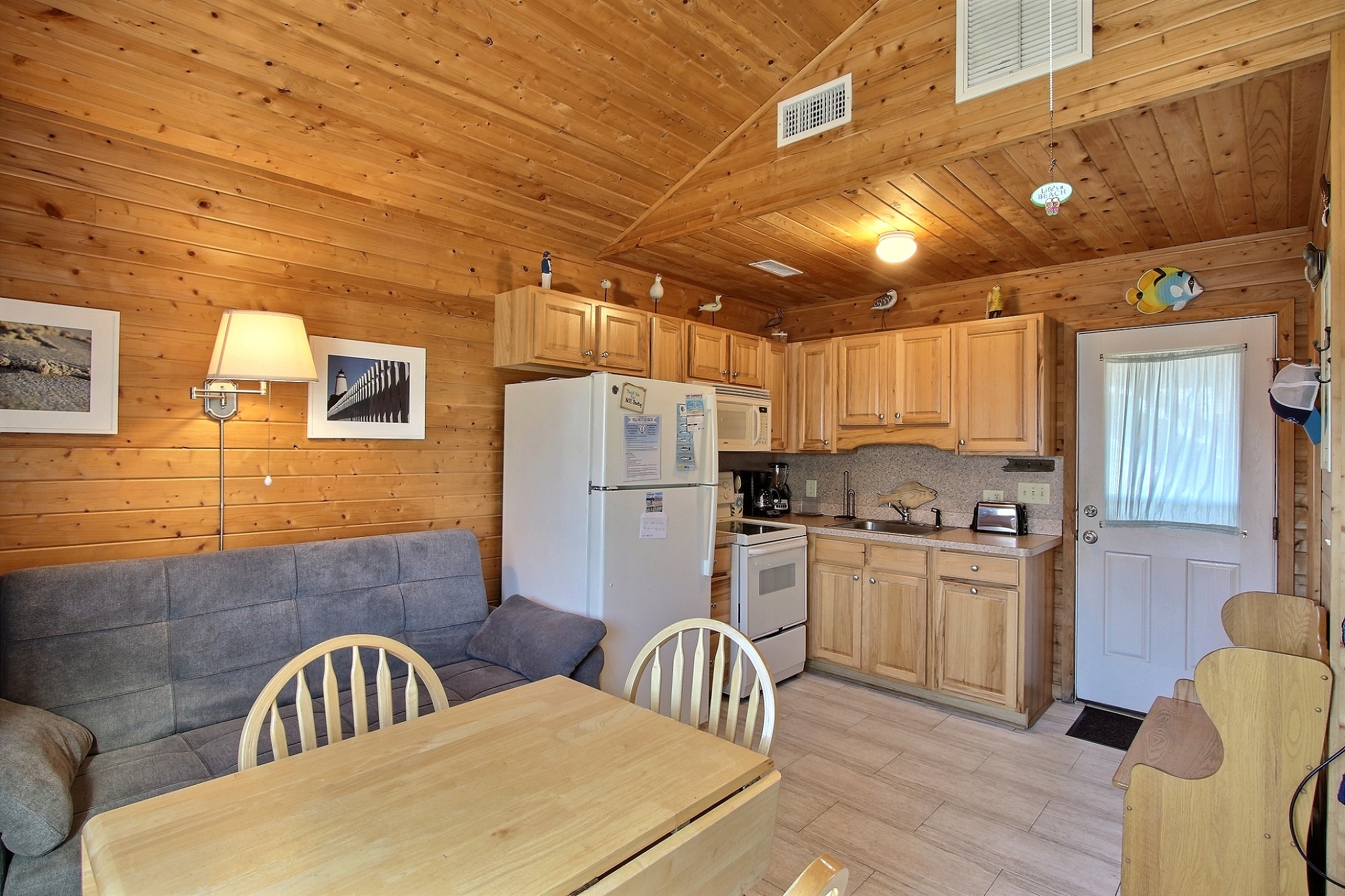 10 THE FISH HOUSE Dolphin Realty, Inc.