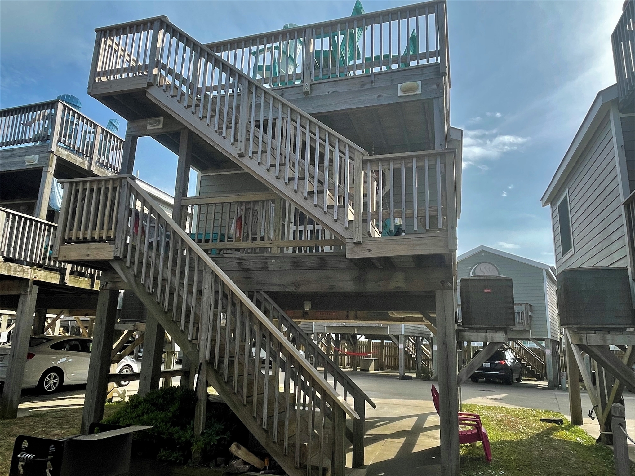 14 PARADISE FOUND Dolphin Realty, Inc.