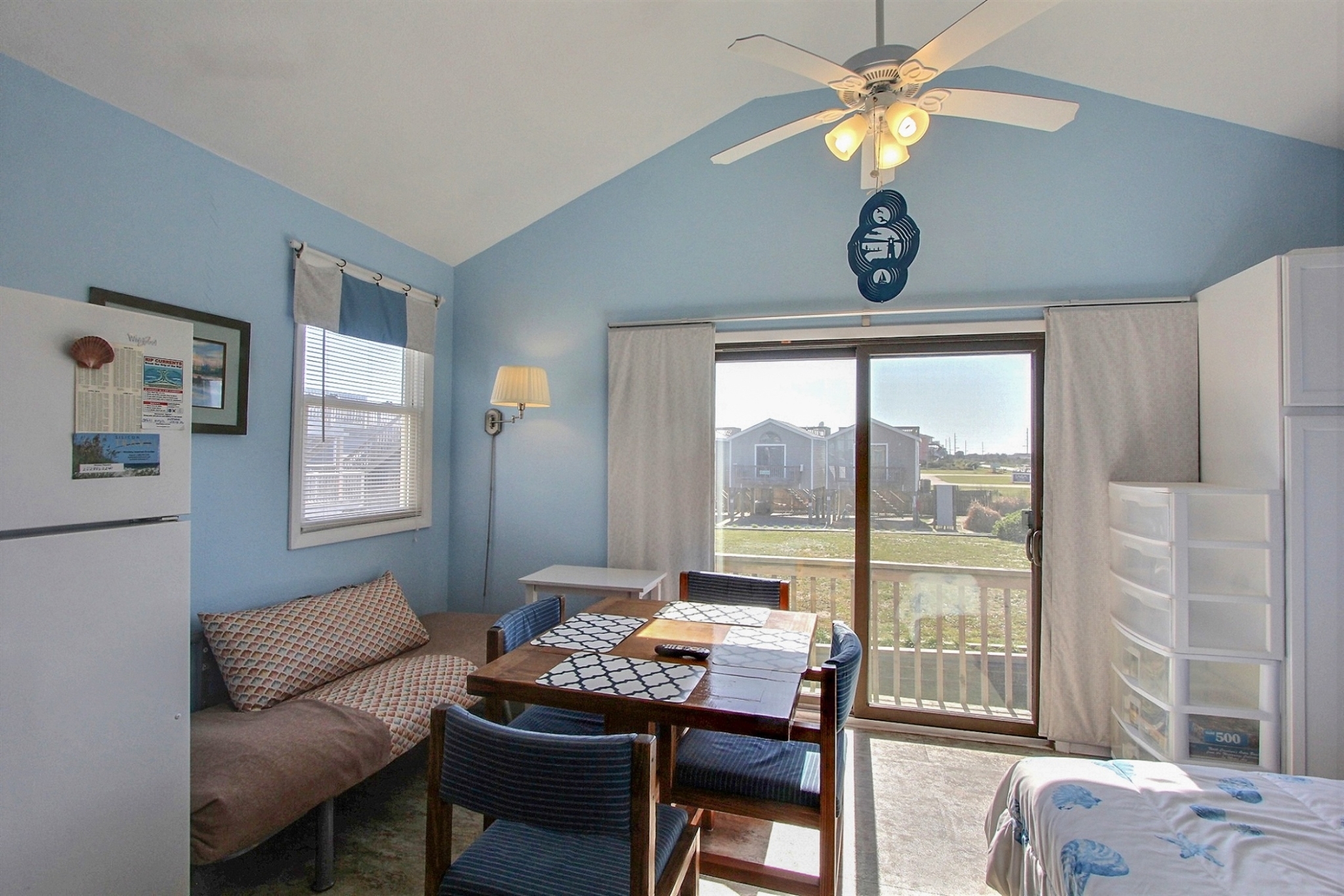 29 BEACH ESCAPE Dolphin Realty, Inc.