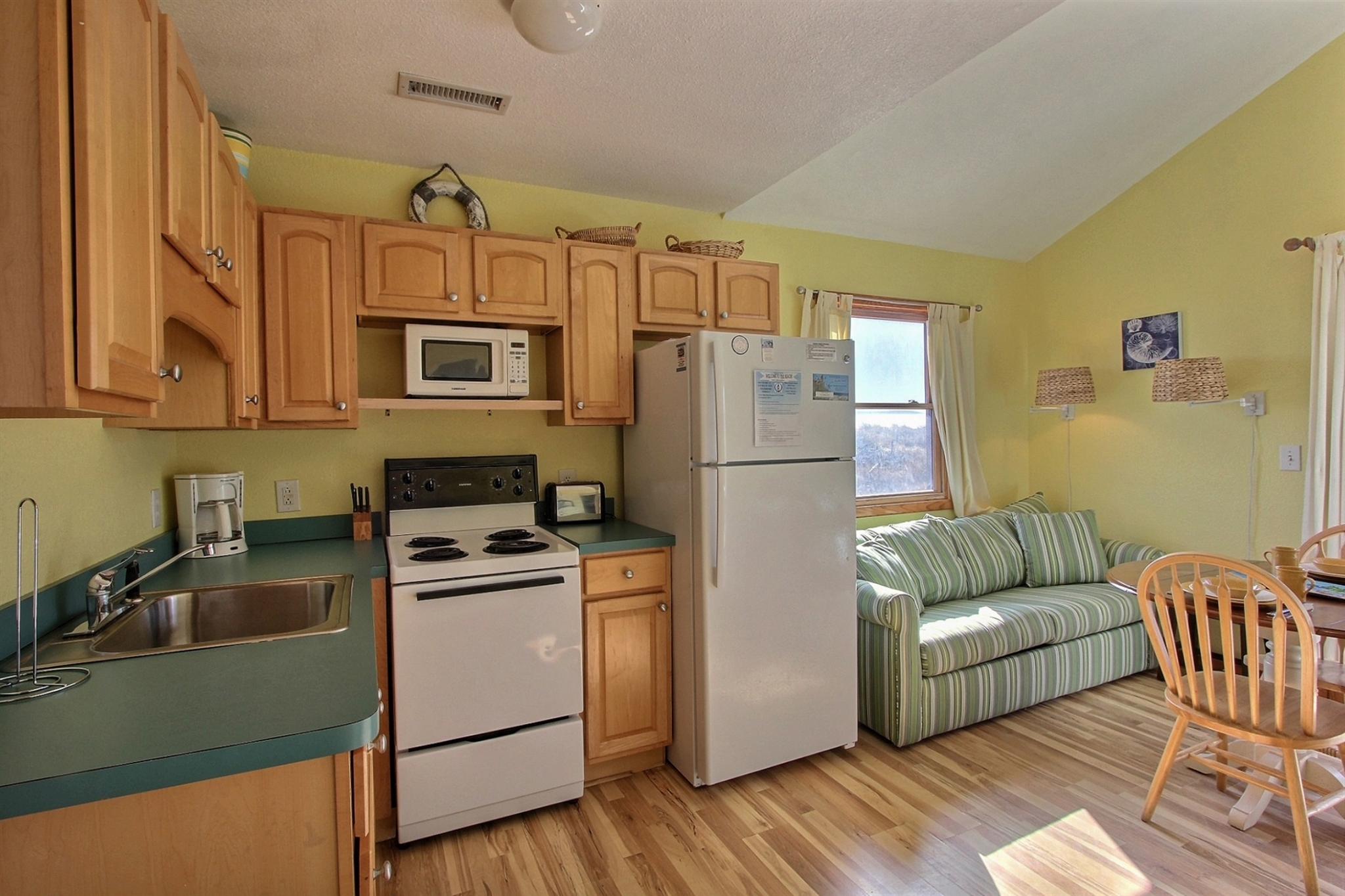 40 HATTERAS BLEW Dolphin Realty, Inc.