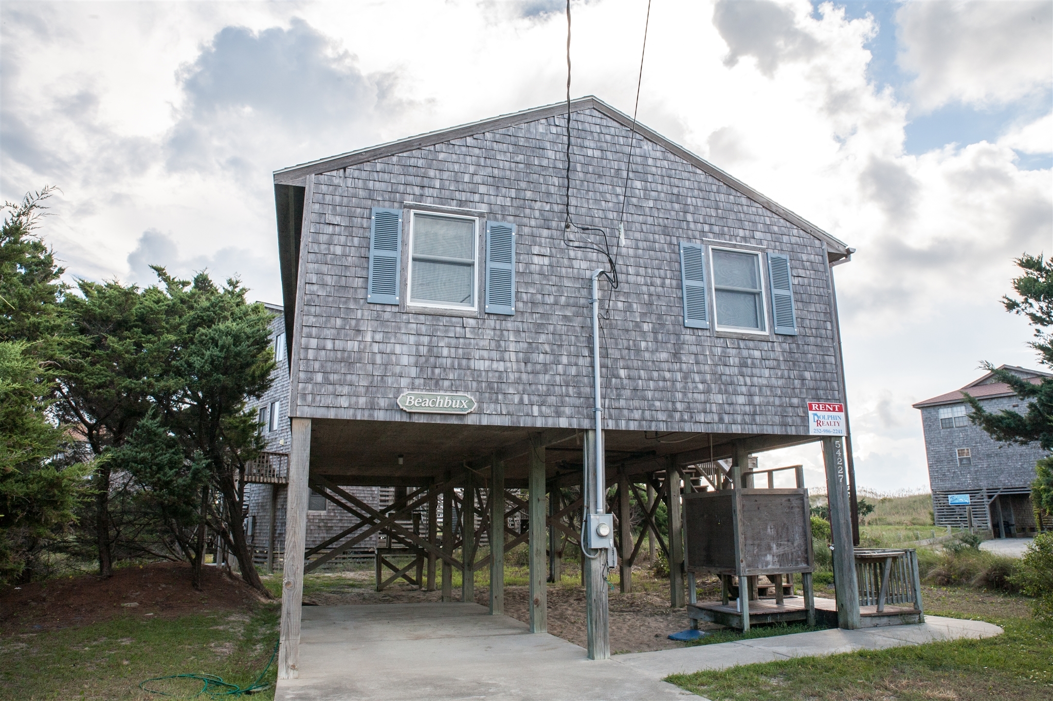 BEACHBUX Dolphin Realty, Inc.
