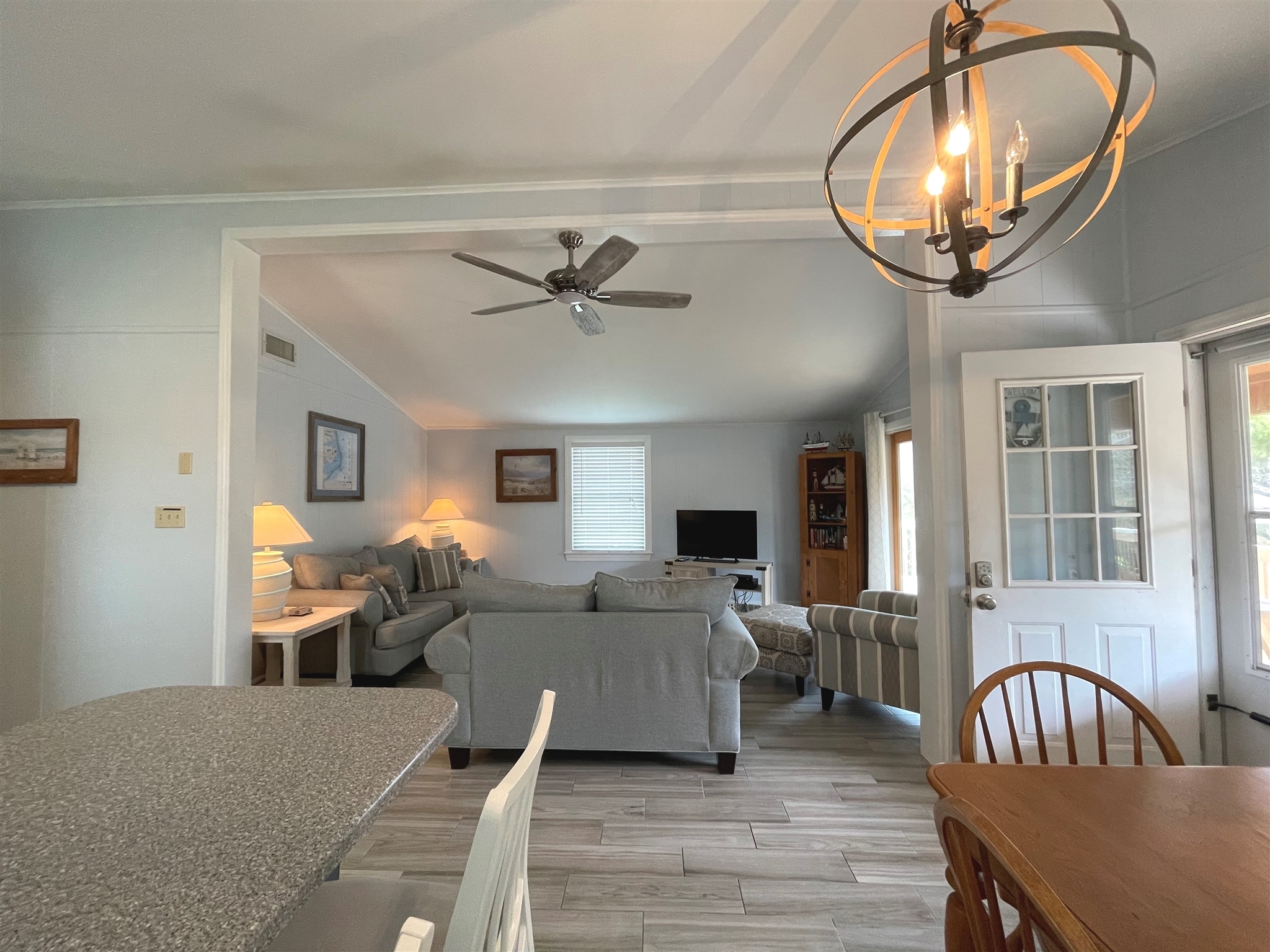 AVON'S CALLING Dolphin Realty, Inc.